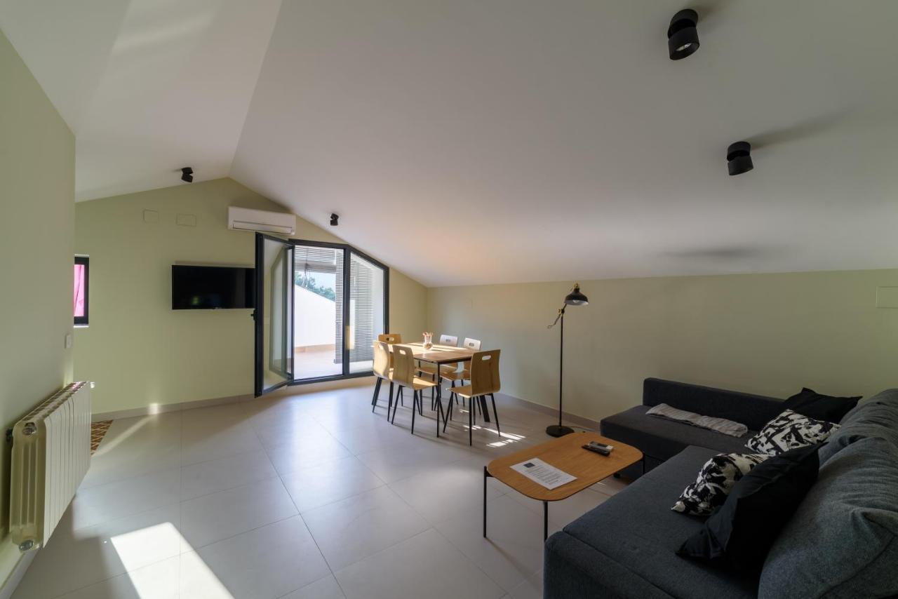 Apartamentos Rurales La Gloria De Yuste Хараіс-де-ла-Вера Екстер'єр фото